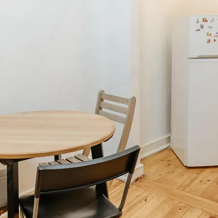 Aquilla's Family 104 By Mycelia Gæstehus